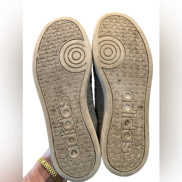 Adidas Gray Jersey Sneakers with 3 Stripes Womens 6.5 - Picture 8 of 8